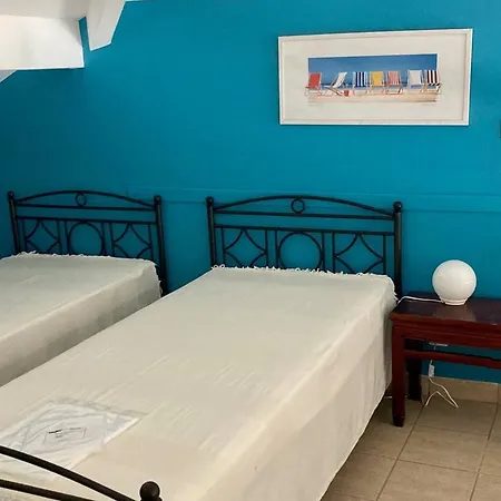 Avec Piscine Privee Chauffee - 10 Pers. - Fr-1-878-10 *